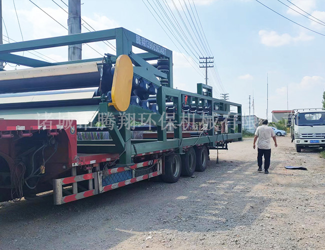 荫蒂被男人添A片视频